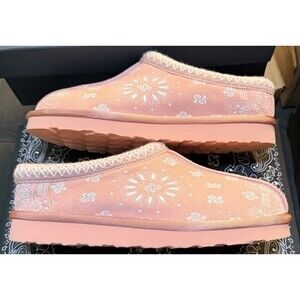 BRAVEST STUDIO PAISLEY SLIPPERS SIZE 5M/6W